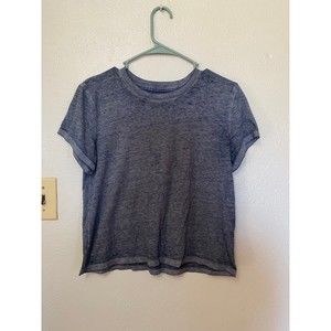 Ambercrombie and Fitch Woman’s Crop Top